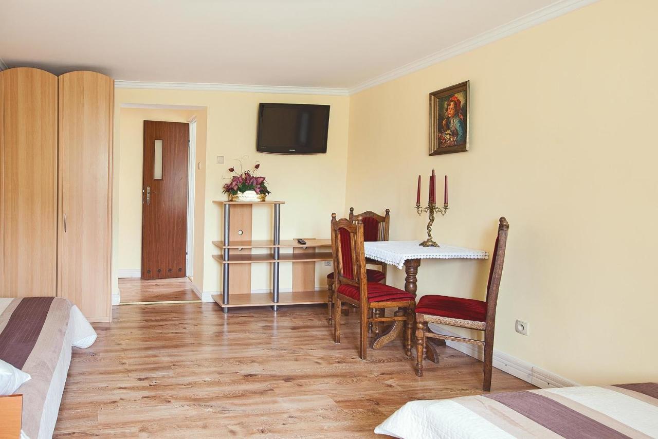 Pokoje Goscinne Gazda Polanica-Zdroj Room photo